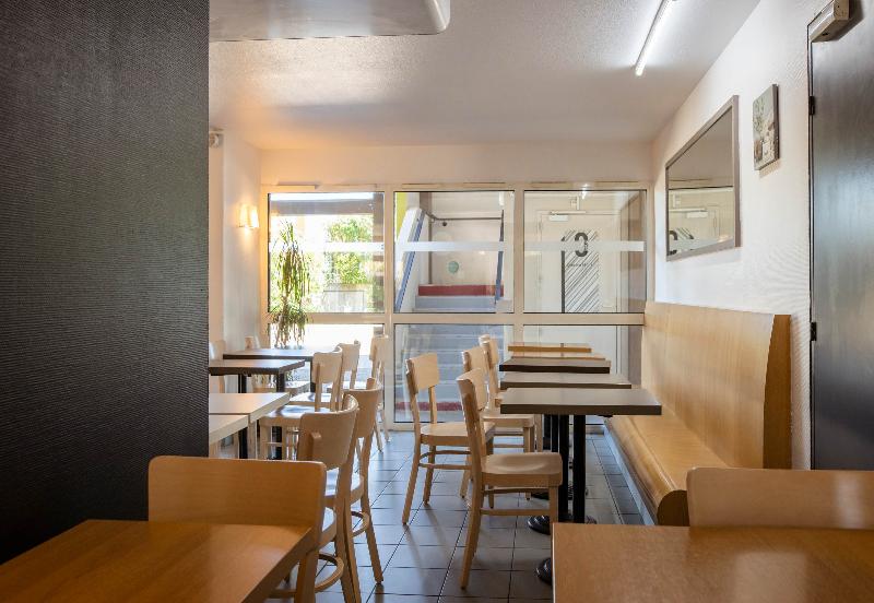 B&B HOTEL AVIGNON 1 - Restoran