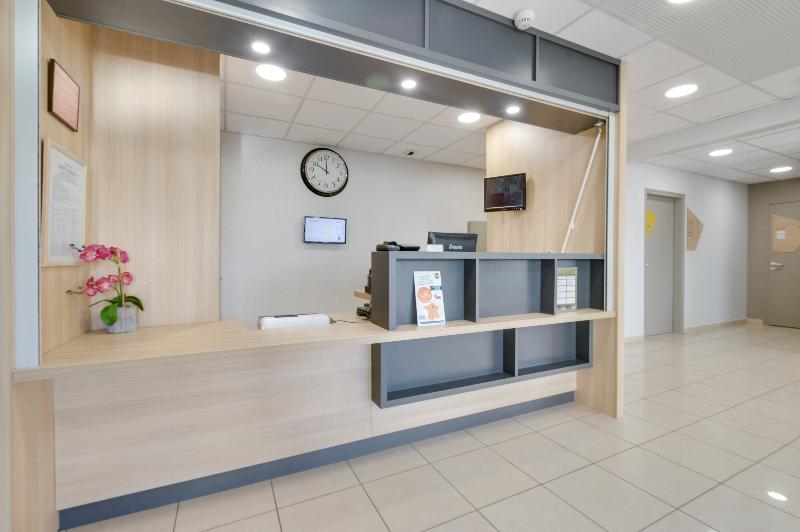 B&B HOTEL Frejus Pujet Sur Argens 3 étoiles - Lobi