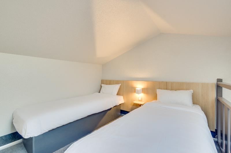 B&B HOTEL Frejus Pujet Sur Argens 3 étoiles - Oda