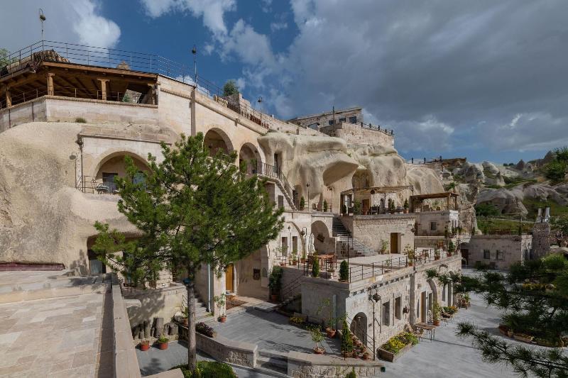 Hera Cave Suites - Genel
