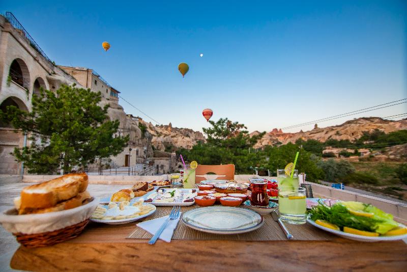 Hera Cave Suites - Genel