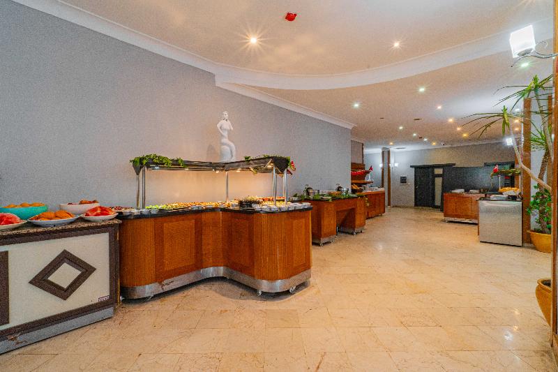 Grand Bahama Beach Hotel - Restoran
