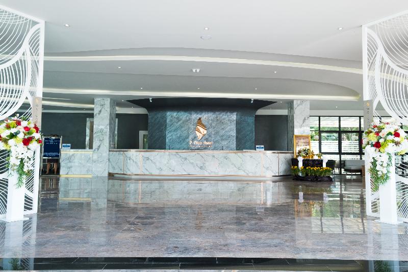 P Plus Hotel Pattaya - Lobi