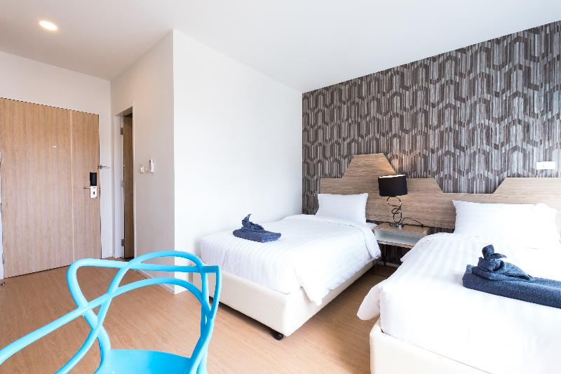 P Plus Hotel Pattaya - Oda