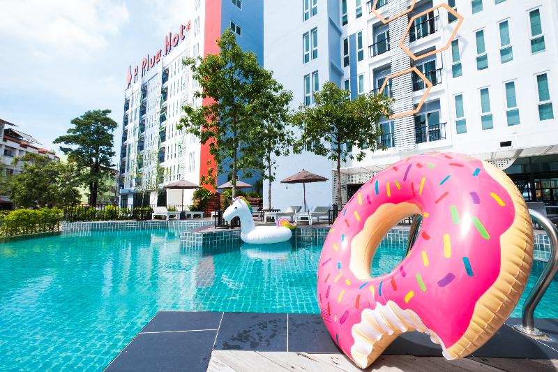 P Plus Hotel Pattaya - Havuz