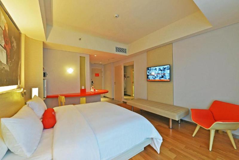 HARRIS Hotel & Convention Solo - Oda