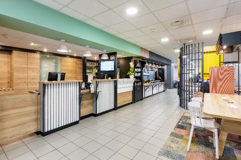 B&B HOTEL Lille Centre Grand Palais - Lobi