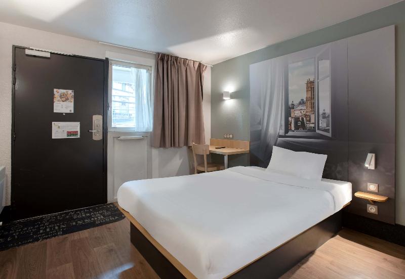 B&B HOTEL LOUVECIENNES - Oda