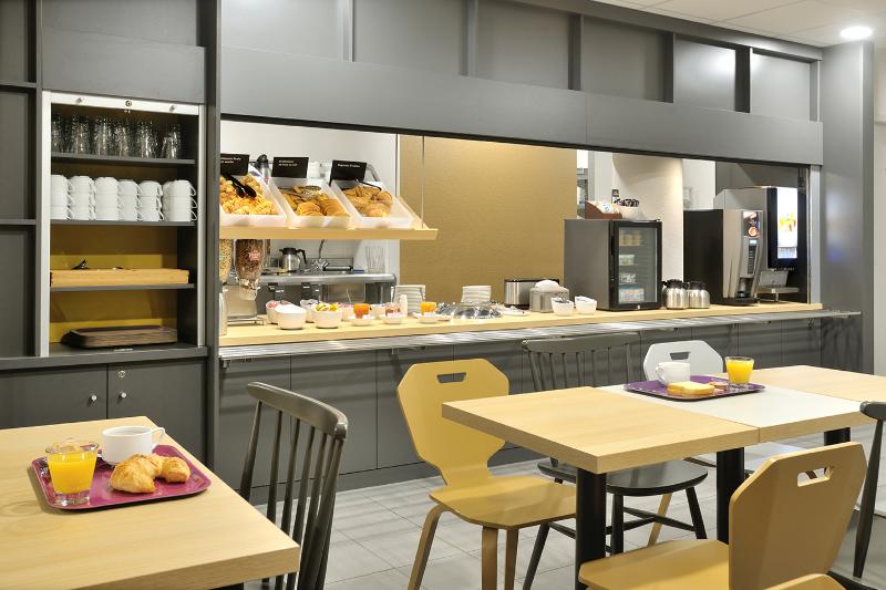 B&B HOTEL Lyon Caluire Cité Internationale - Restoran