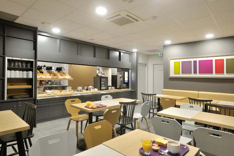B&B HOTEL Lyon Caluire Cité Internationale - Restoran