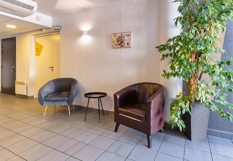 B&B Hôtel LYON Saint-Bonnet Mi-Plaine - Lobi