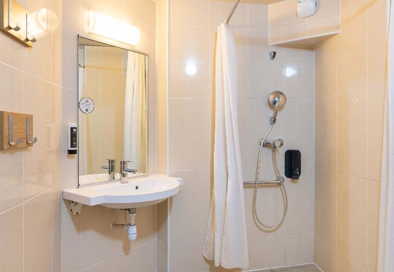 B&B Hôtel LYON Saint-Bonnet Mi-Plaine - Oda