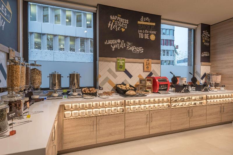 Hampton by Hilton Frankfurt Airport - Restoran