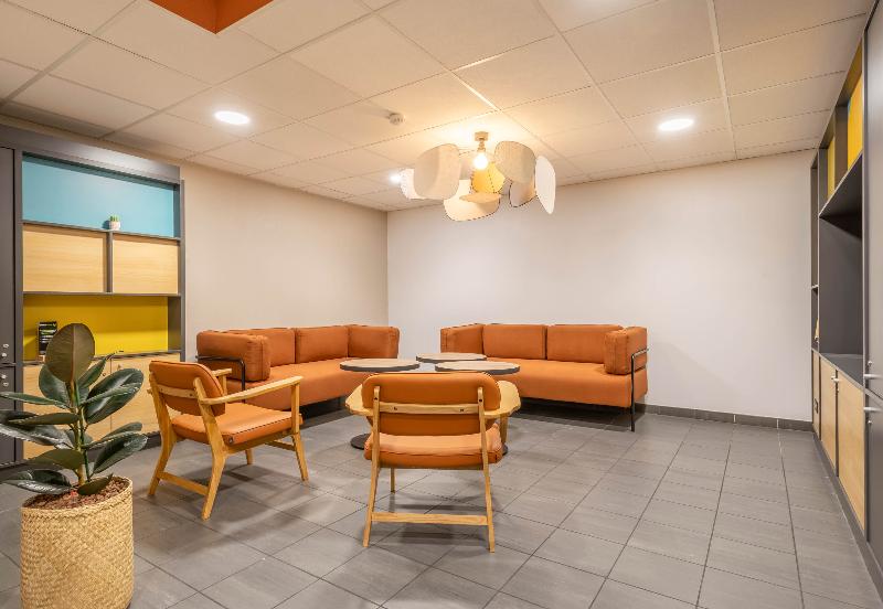 B&B HOTEL Marseille les Ports - Lobi