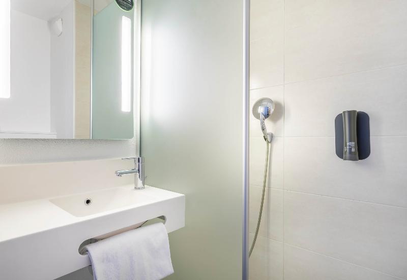 B&B HOTEL Marseille les Ports - Oda
