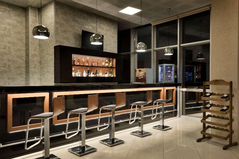 Ramada Hotel & Suites Edirne - Restoran