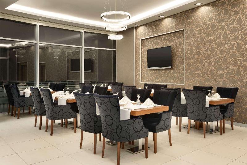 Ramada Hotel & Suites Edirne - Restoran