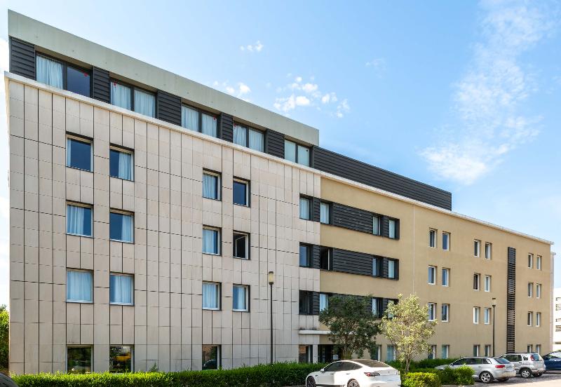 B&B Hôtel Montpellier Centre Le Millénaire - Genel