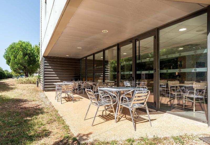 B&B Hôtel Montpellier Centre Le Millénaire - Genel