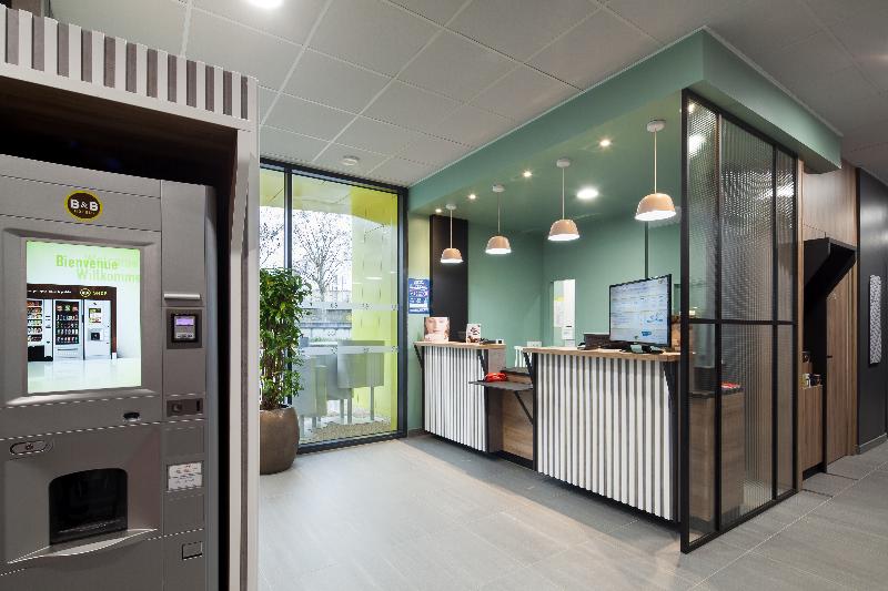 B&B HOTEL Nanterre Rueil Malmaison - Lobi