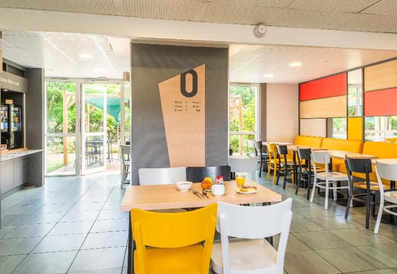 B&B HOTEL NANTES Atlantis Le Zenith - Restoran