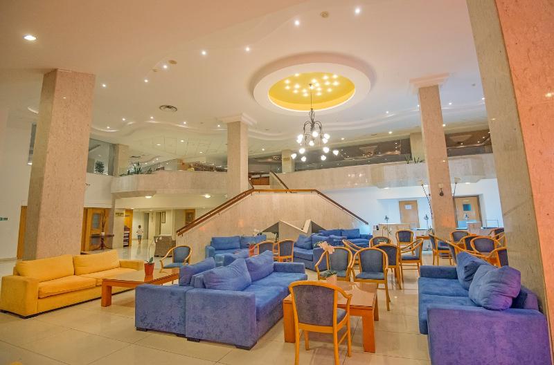 The Dome Beach Hotel & Resort - Lobi