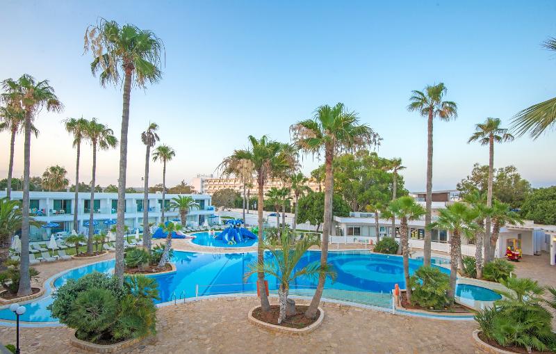 The Dome Beach Hotel & Resort - Havuz