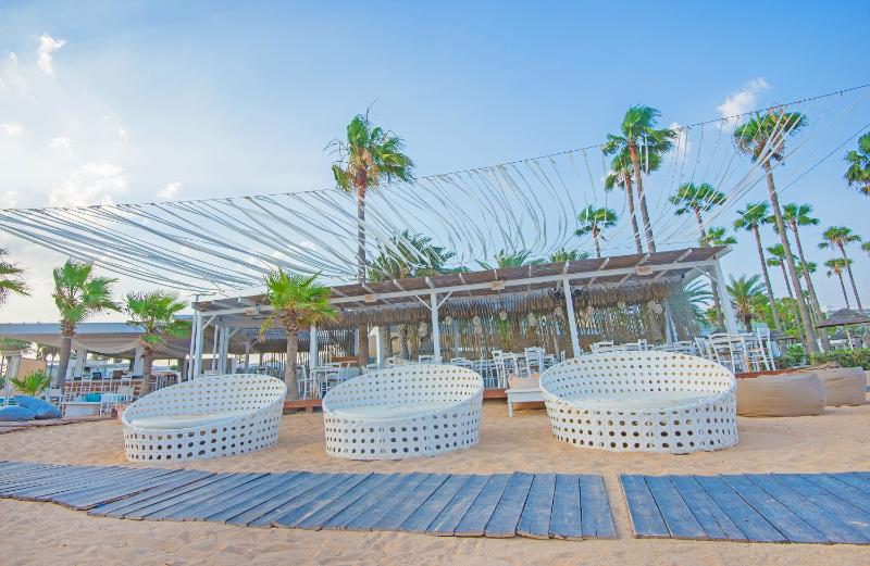 The Dome Beach Hotel & Resort - Plaj