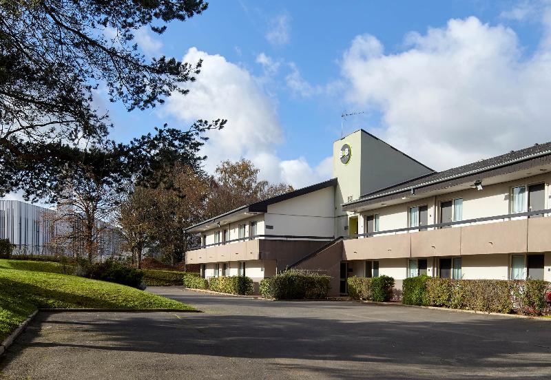 B&B HOTEL Saclay - Genel