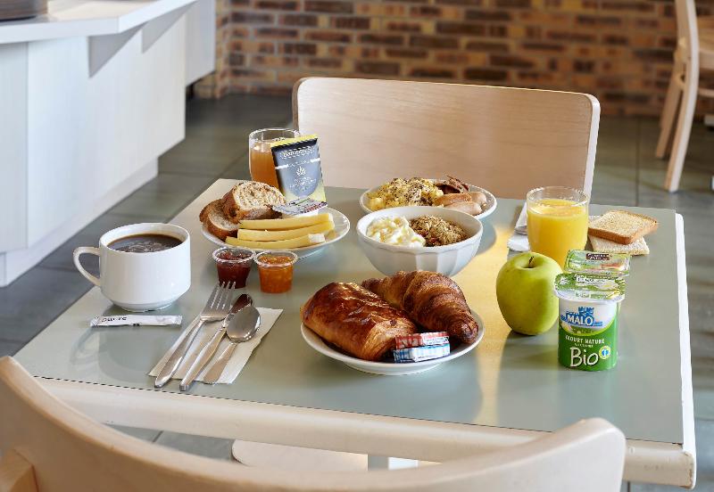 B&B HOTEL Saclay - Restoran
