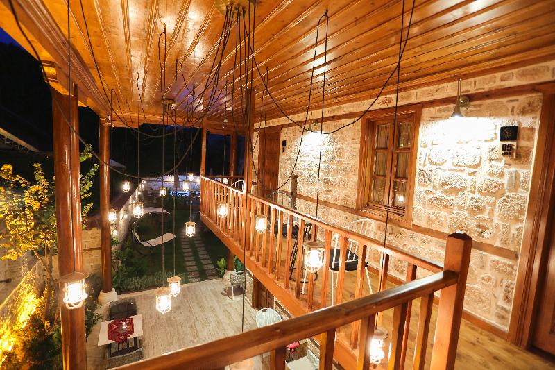 Char Me Boutique Hotel - Lobi