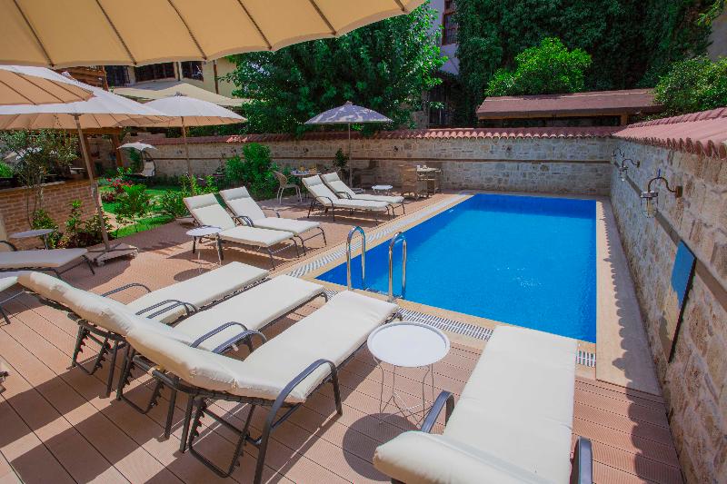 Char Me Boutique Hotel - Havuz