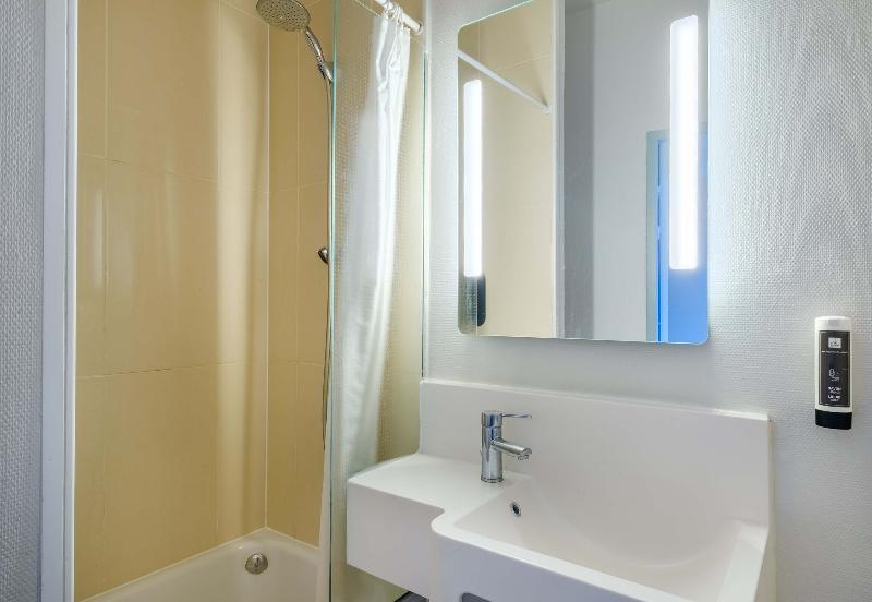 B&B Hôtel VILLENEUVE-LOUBET Village - Oda