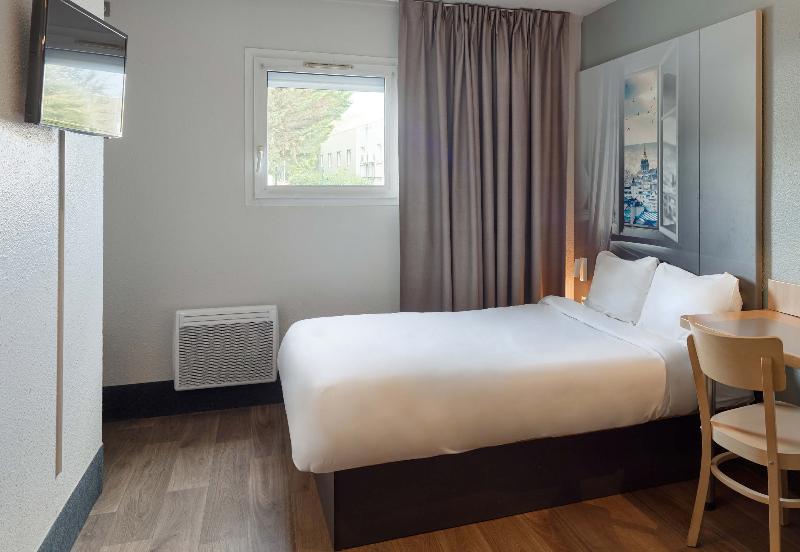 B&B HOTEL MONTLHERY - Oda