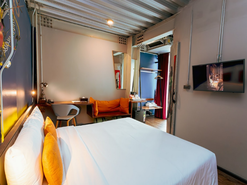Mestyle Garage Hotel Bangkok - Oda