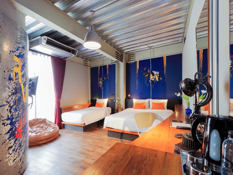Mestyle Garage Hotel Bangkok - Oda