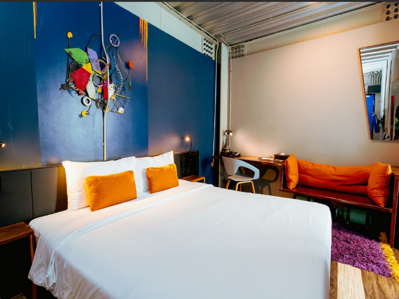 Mestyle Garage Hotel Bangkok - Oda