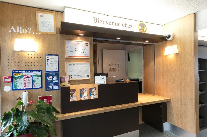 B&B HOTEL Toulouse Cité de l'Espace Mouchotte - Lobi