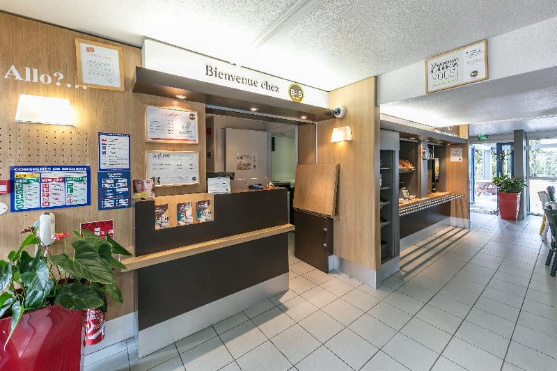 B&B HOTEL Toulouse Cité de l'Espace Mouchotte - Lobi
