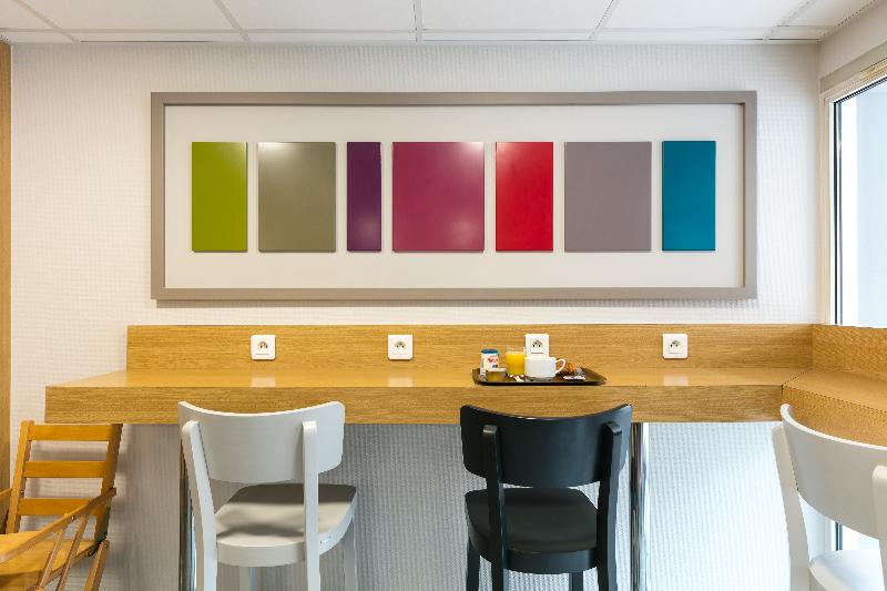 B&B HOTEL Toulouse Cité de l'Espace Mouchotte - Restoran