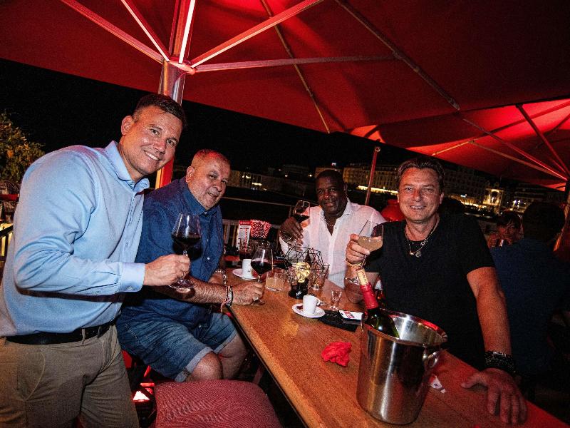 ibis styles Lausanne center Madhouse - Bar