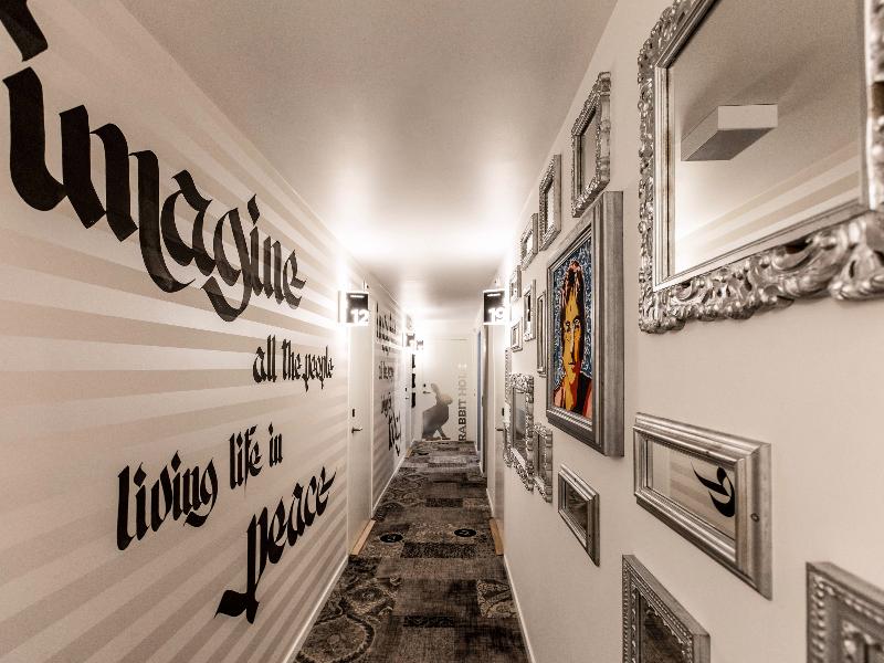 ibis styles Lausanne center Madhouse - Genel