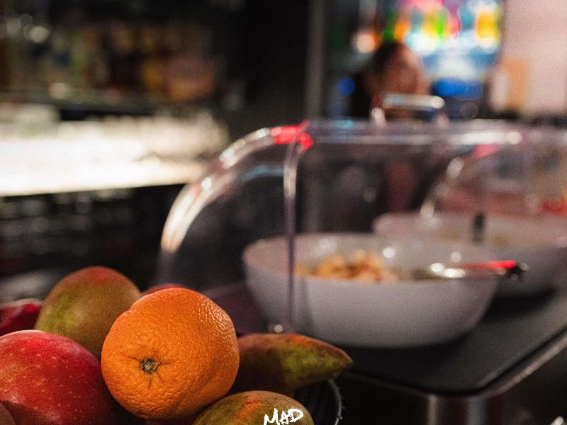 ibis styles Lausanne center Madhouse - Restoran