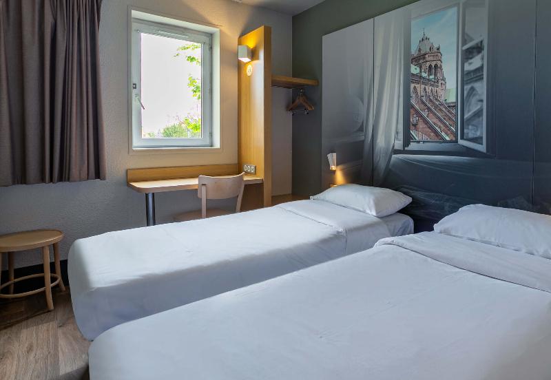 B&B HOTEL STRASBOURG Nord Artisans - Oda