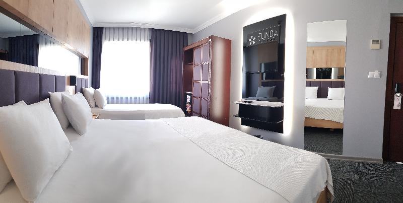 Funda Hotel - Oda