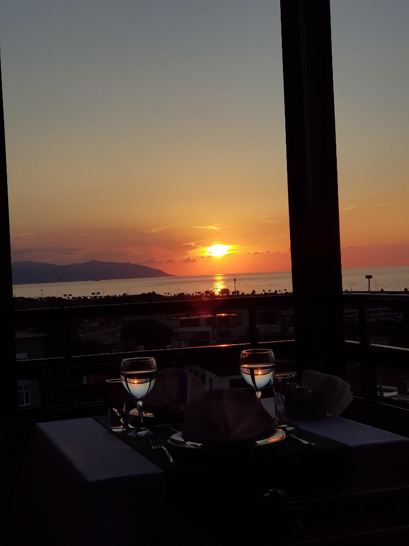 Funda Hotel - Teras