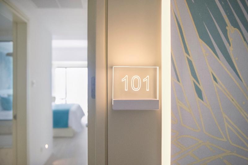 Ivi Mare - Designed for adults - Oda