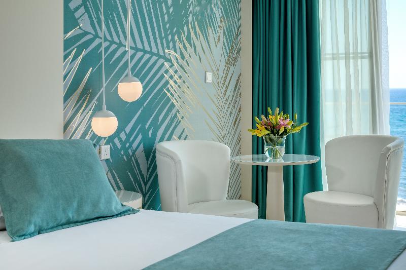 Ivi Mare - Designed for adults - Oda