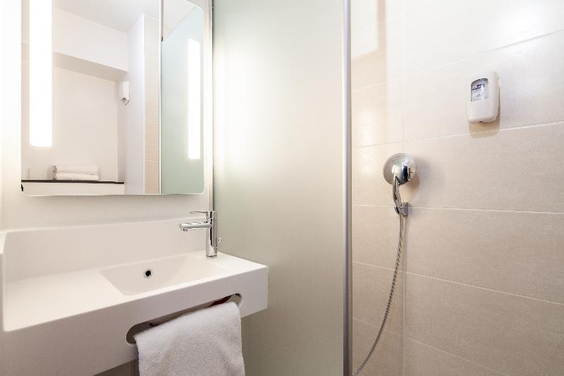 B&B HOTEL Paris Gennevilliers Asnieres - Oda