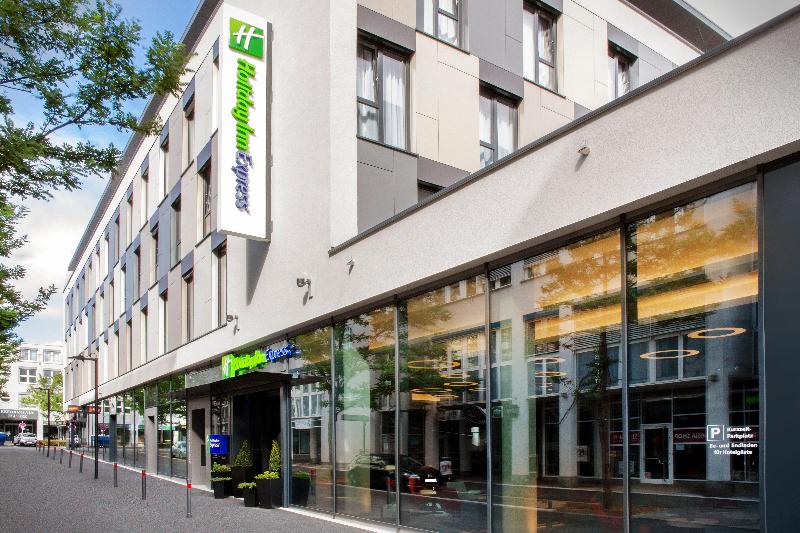 Holiday Inn Express Stuttgart - Waiblingen - Genel